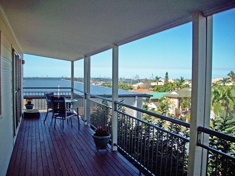 Highland Park QLD 4211