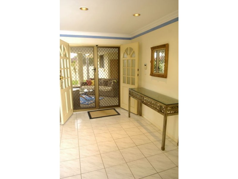 Broadbeach Waters QLD 4218