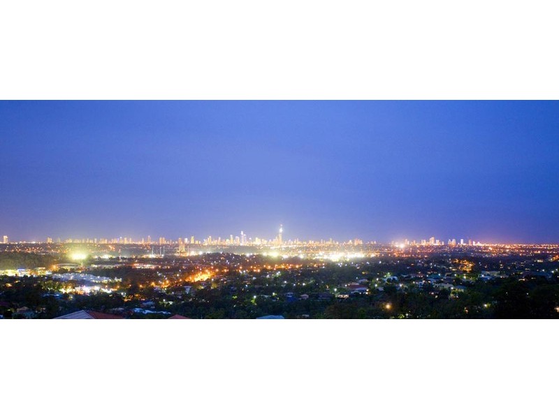 Highland Park QLD 4211