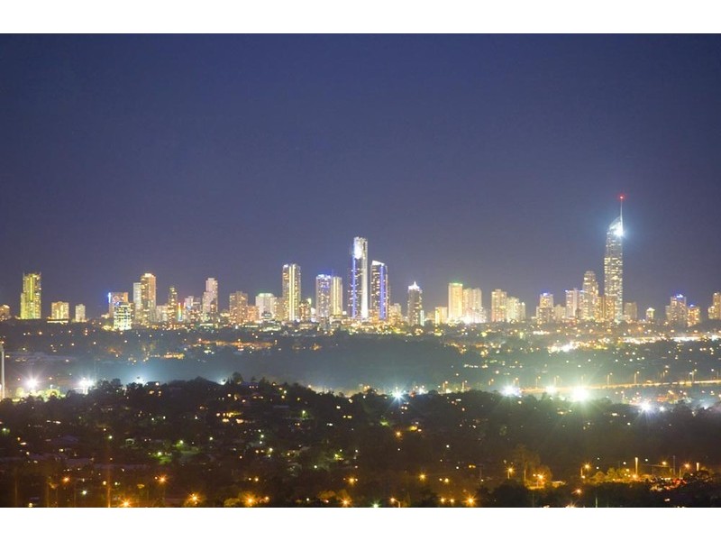 Highland Park QLD 4211