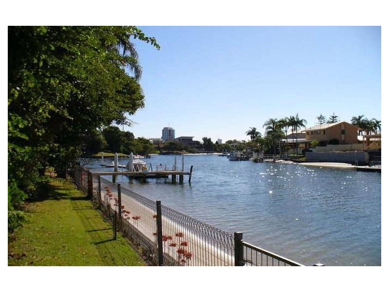 Surfers Paradise QLD 4217