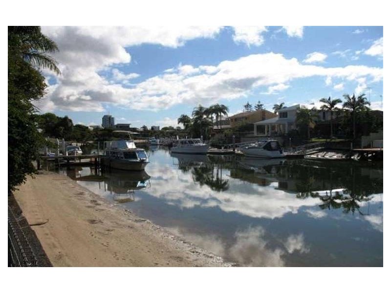 Surfers Paradise QLD 4217