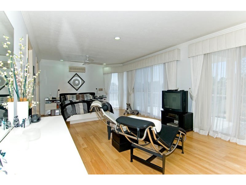 Mermaid Waters QLD 4218