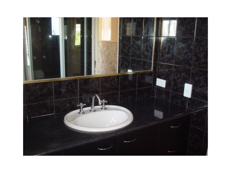 Broadbeach Waters QLD 4218
