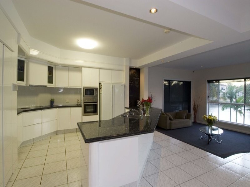 Robina QLD 4226