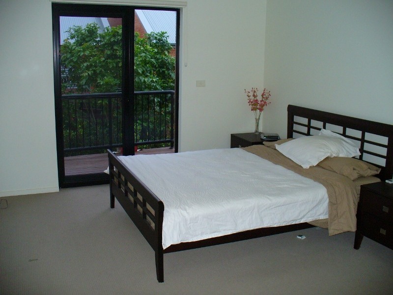 Varsity Lakes QLD 4227