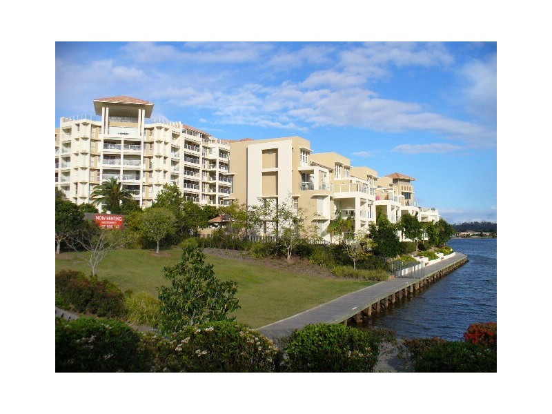 Varsity Lakes QLD 4227