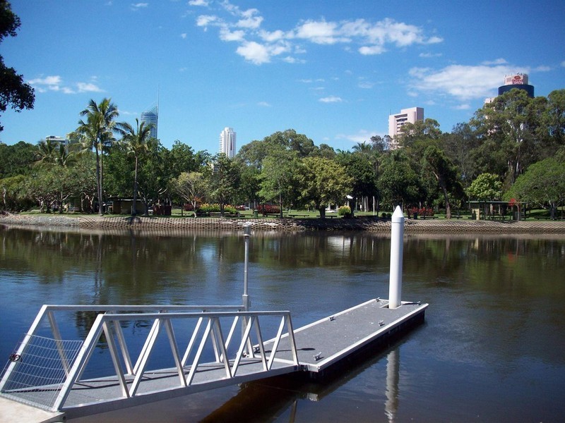 Broadbeach Waters QLD 4218
