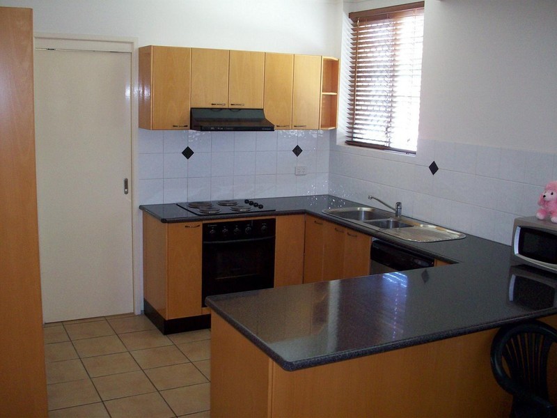 Broadbeach Waters QLD 4218