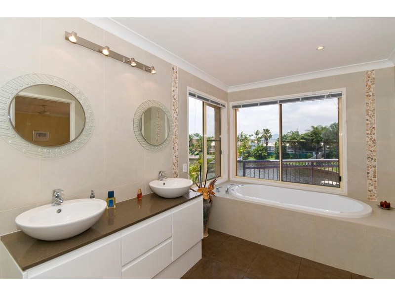 Mermaid Waters QLD 4218