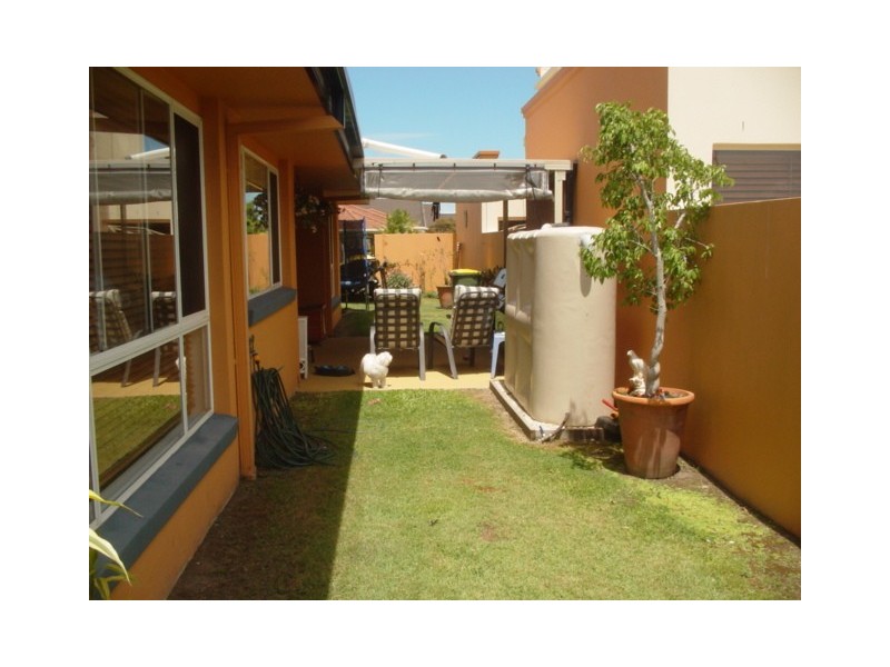 Varsity Lakes QLD 4227