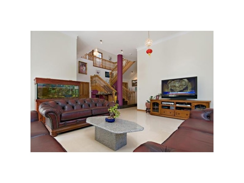 Highland Park QLD 4211