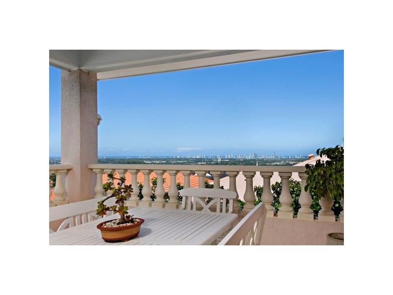 Highland Park QLD 4211