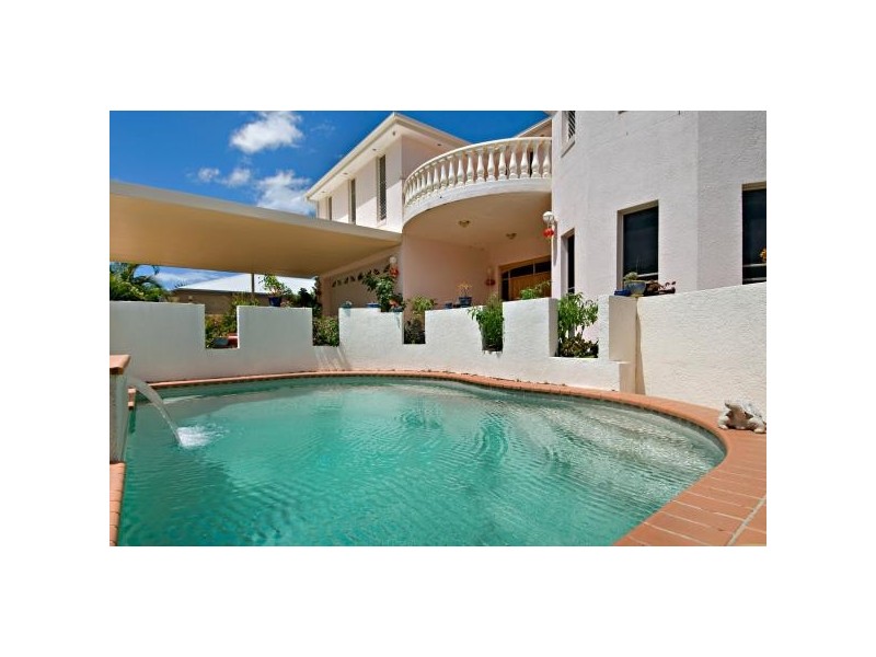 Highland Park QLD 4211