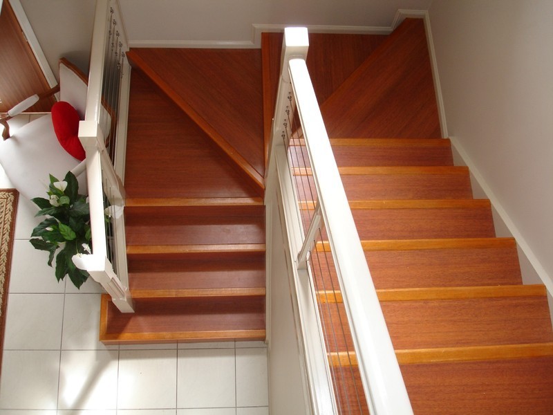 Clear Island Waters QLD 4226