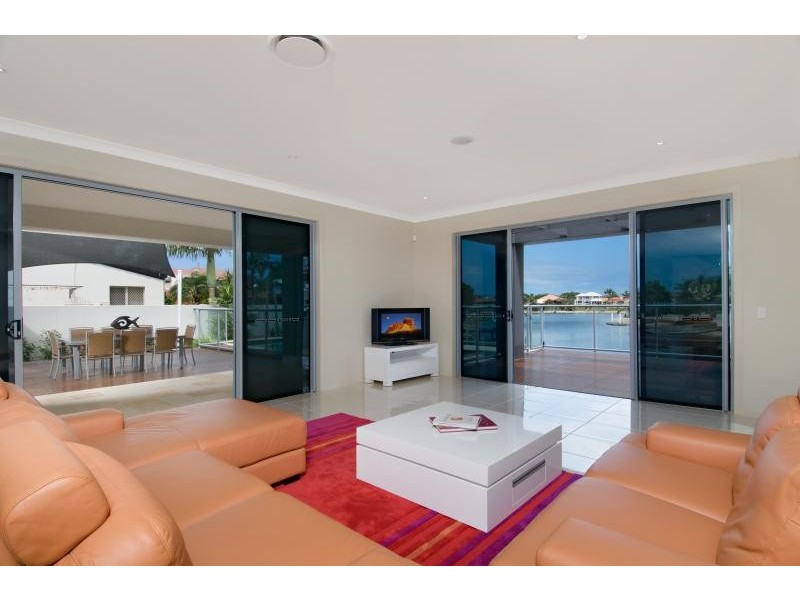 Mermaid Waters QLD 4218