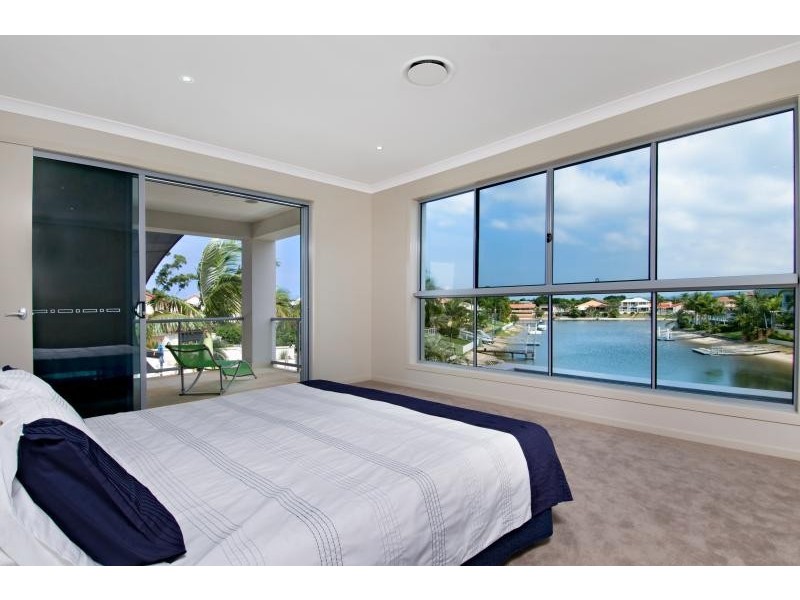 Mermaid Waters QLD 4218