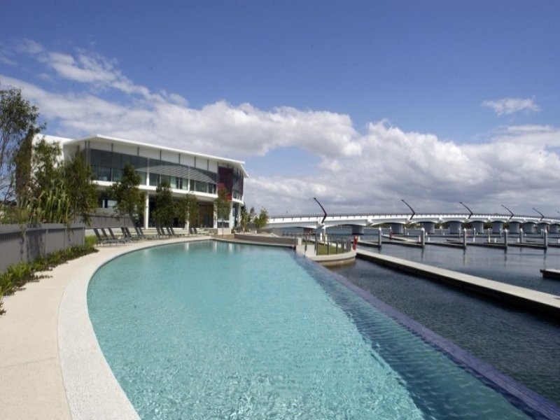 Paradise Point QLD 4216