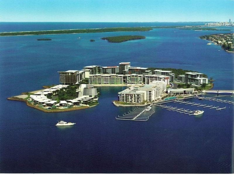 Paradise Point QLD 4216