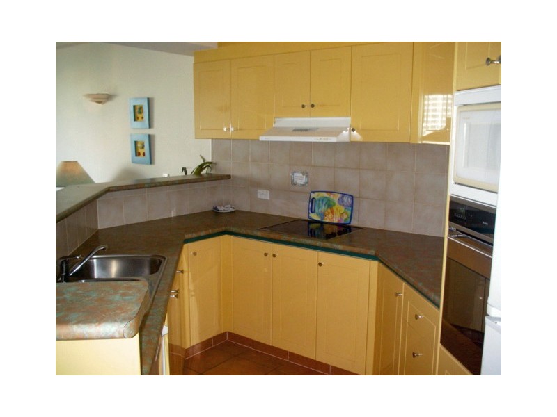 5 Palm Avenue, Surfers Paradise QLD 4217