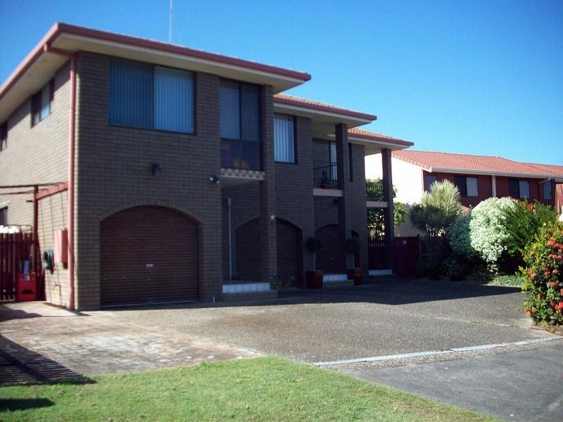 Burleigh Waters QLD 4220