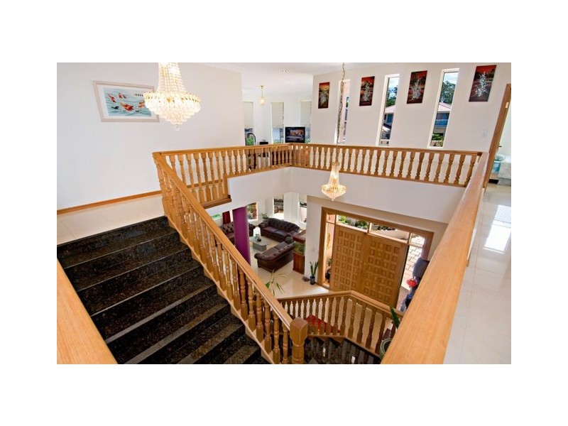 Highland Park QLD 4211