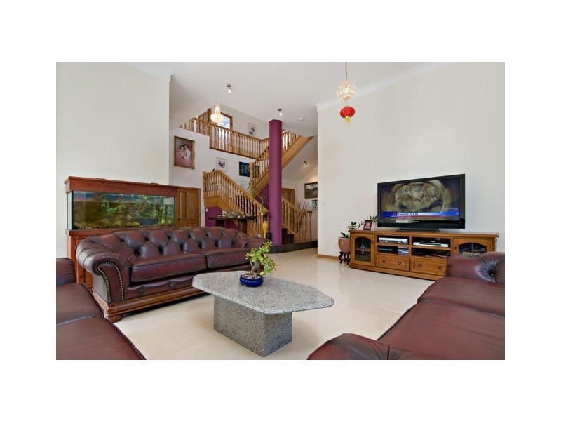 Highland Park QLD 4211