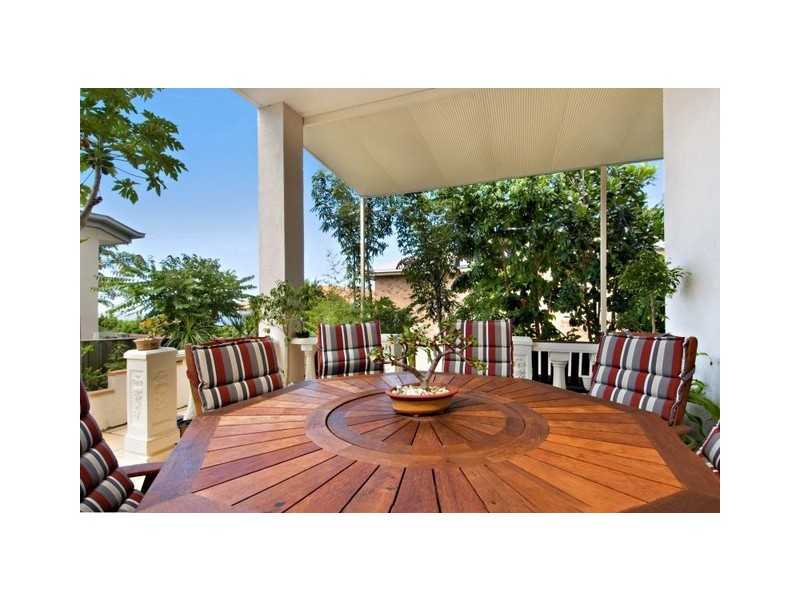 Highland Park QLD 4211