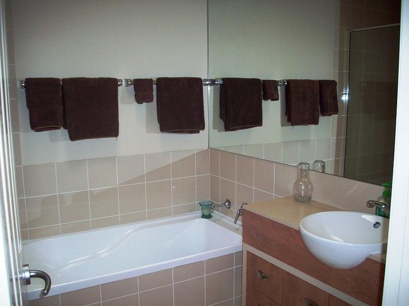 Carrara QLD 4211