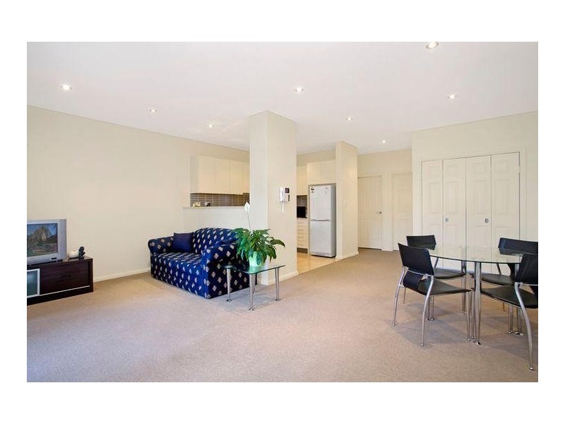 2/61 Adderton, Telopea NSW 2117