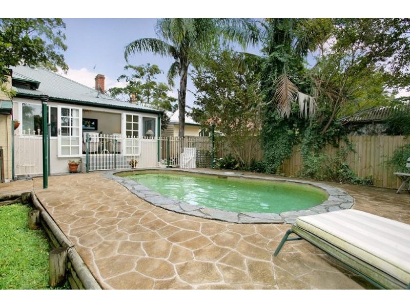 81 Ryde, Hunters Hill NSW 2110