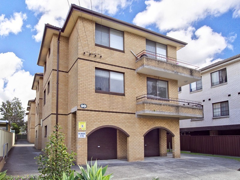 8/50 Beamish, Campsie NSW 2194