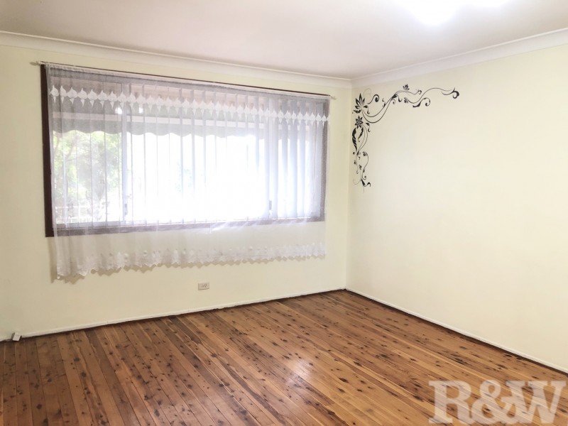 32 Yarramundi Drive, Dean Park NSW 2761