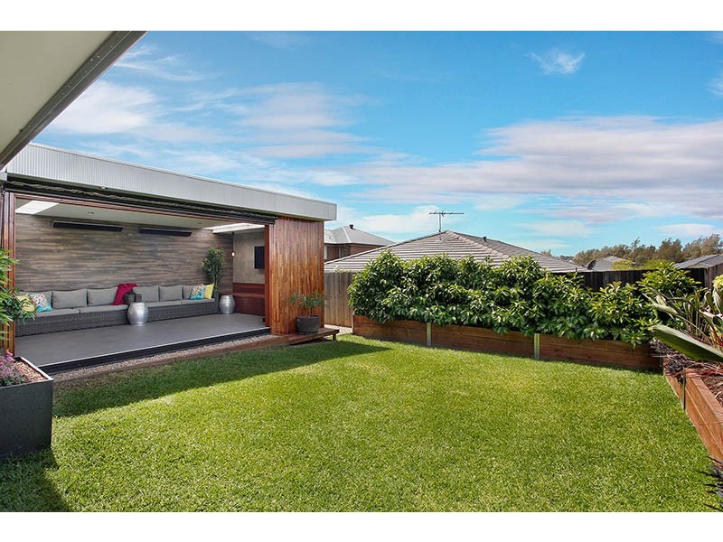 27 Paringa Drive, The Ponds NSW 2769