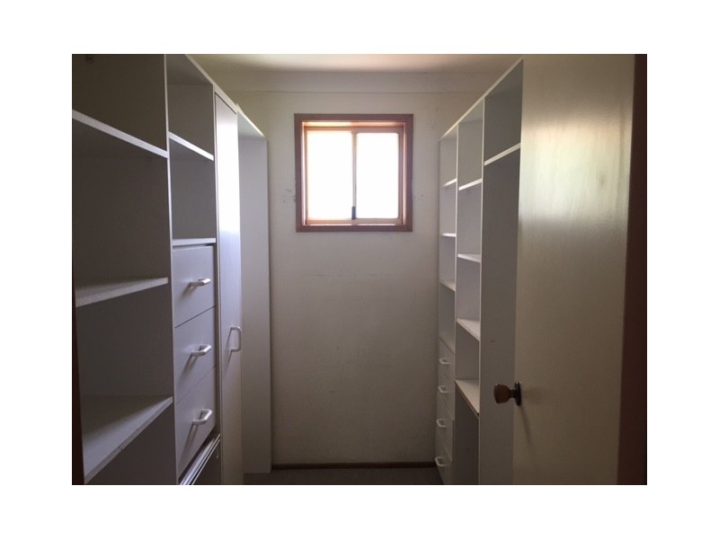 25 Brett Street, Kings Langley NSW 2147