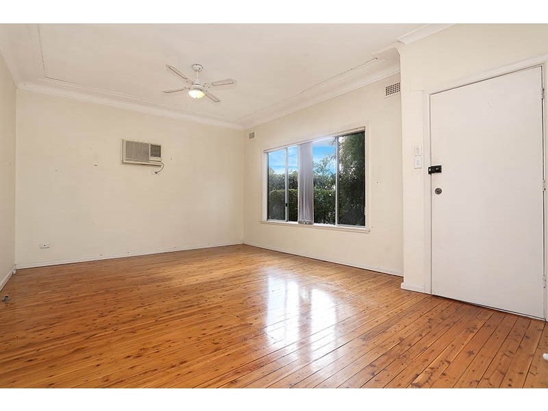 16 Lyton Street, Blacktown NSW 2148