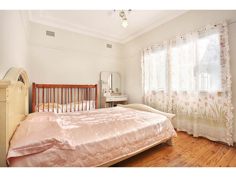 47 Dan Avenue, Blacktown NSW 2148