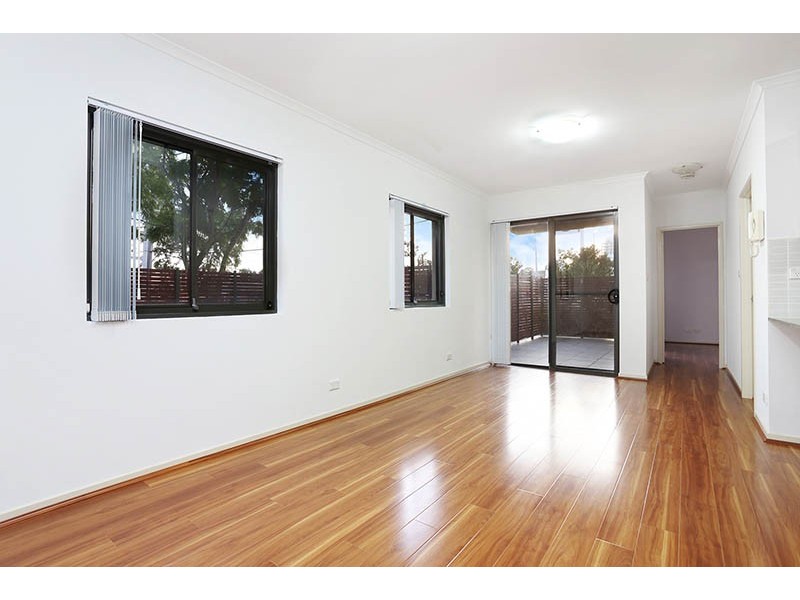6/1 Griffiths Street, Blacktown NSW 2148