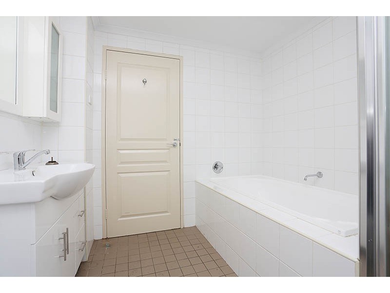 6/1 Griffiths Street, Blacktown NSW 2148