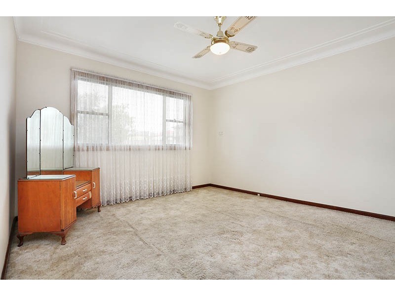 35 Carinya Street, Blacktown NSW 2148