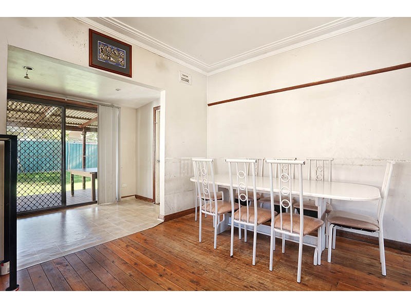 18 Mort Street, Blacktown NSW 2148