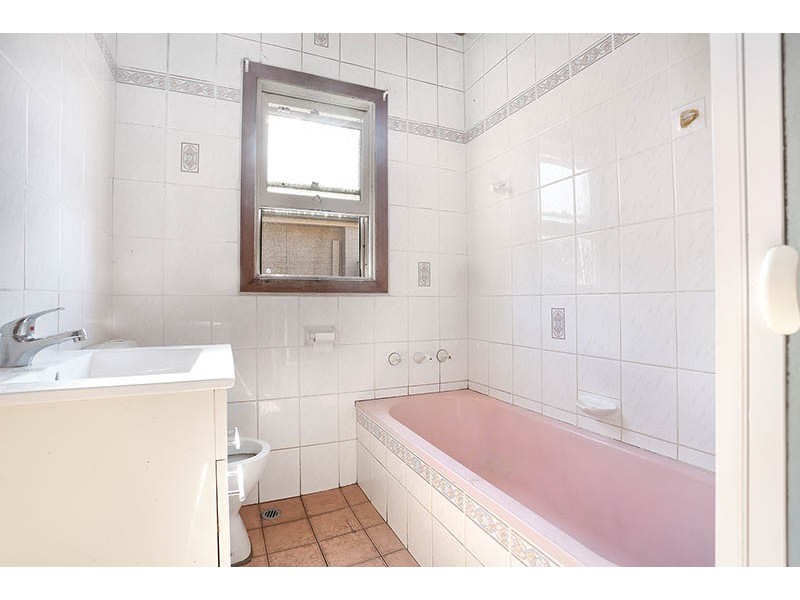 18 Mort Street, Blacktown NSW 2148