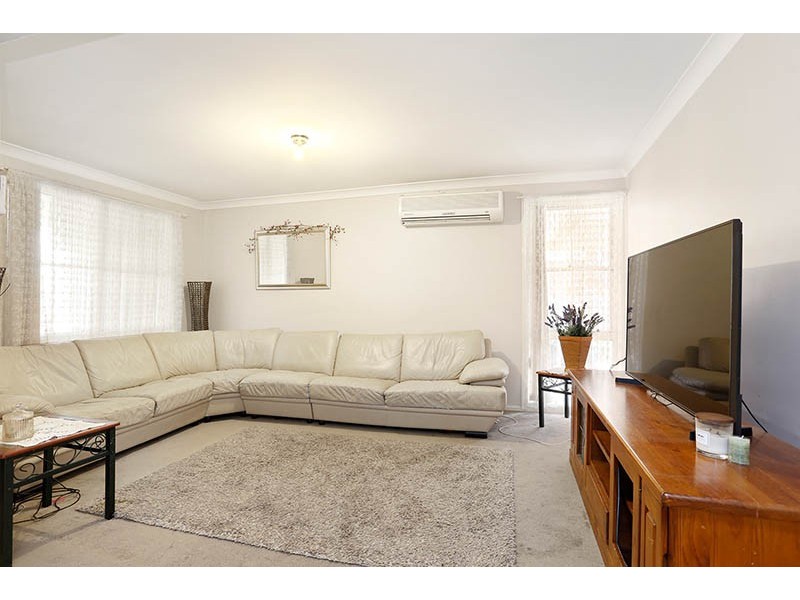 35 Bricketwood Drive, Woodcroft NSW 2767