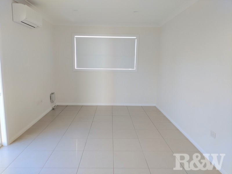 21A Kirkman Road, Blacktown NSW 2148
