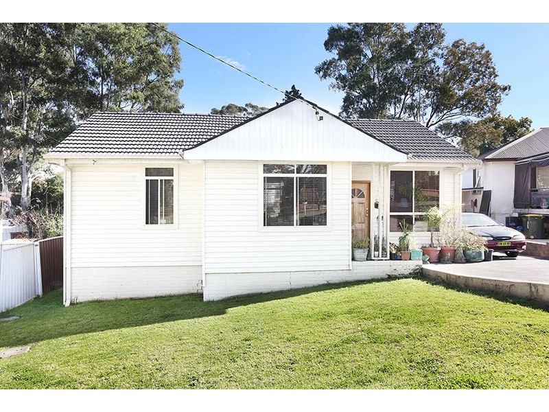 14 Eyre Street, Lalor Park NSW 2147