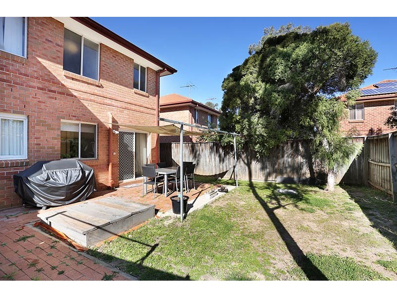 16 Dunn Way, Blacktown NSW 2148