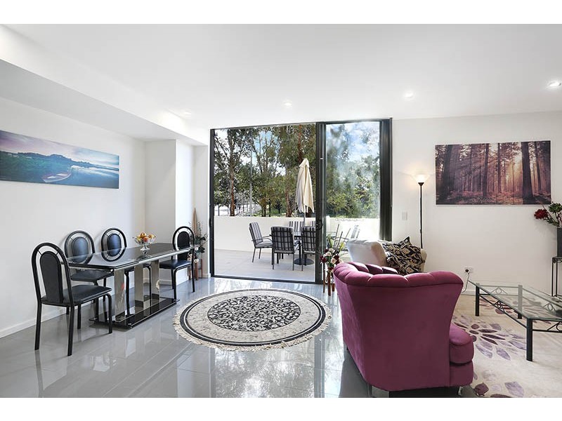 1/97 Caddies Boulevard, Rouse Hill NSW 2155