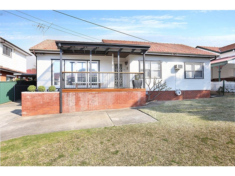 6 Malcolm Street, Blacktown NSW 2148