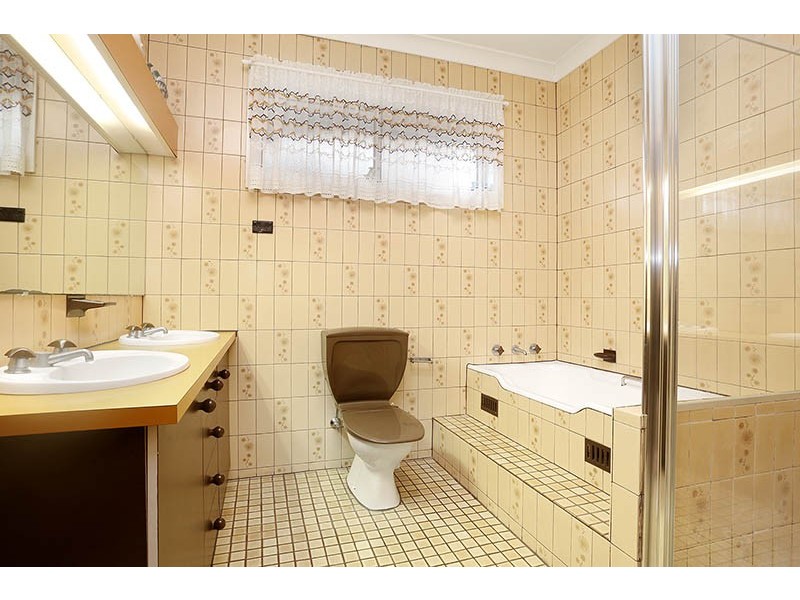 1 Willow Street, Greystanes NSW 2145