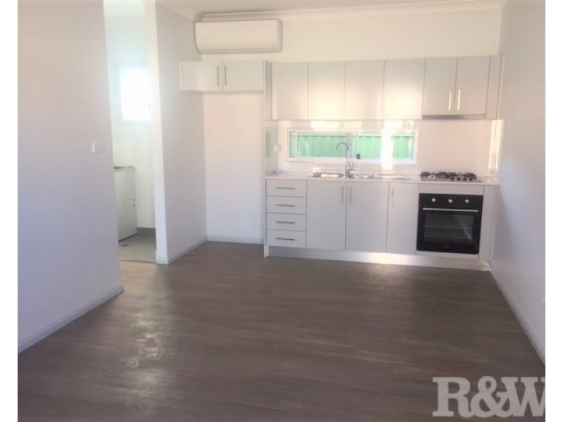 2A Blue Hills Crescent, Blacktown NSW 2148